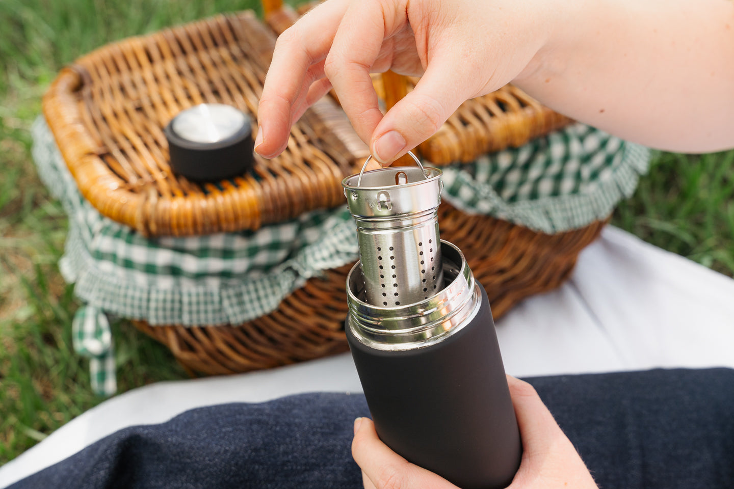 Insulated Travel Infuser Bottle